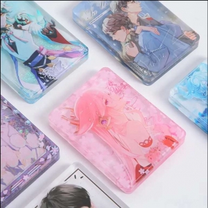 卸売カスタマイズされたアクリルアニメ流砂液体スタンディー 