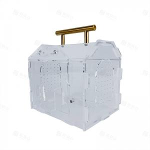 クモの飼育ケース