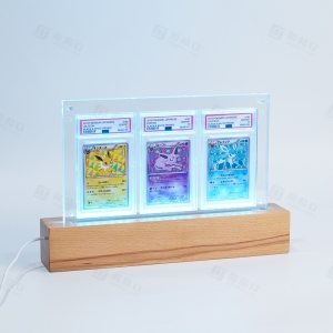 LEDライト付き3スロットPSAアクリルディスプレイスタンド（木製ベース付き） 