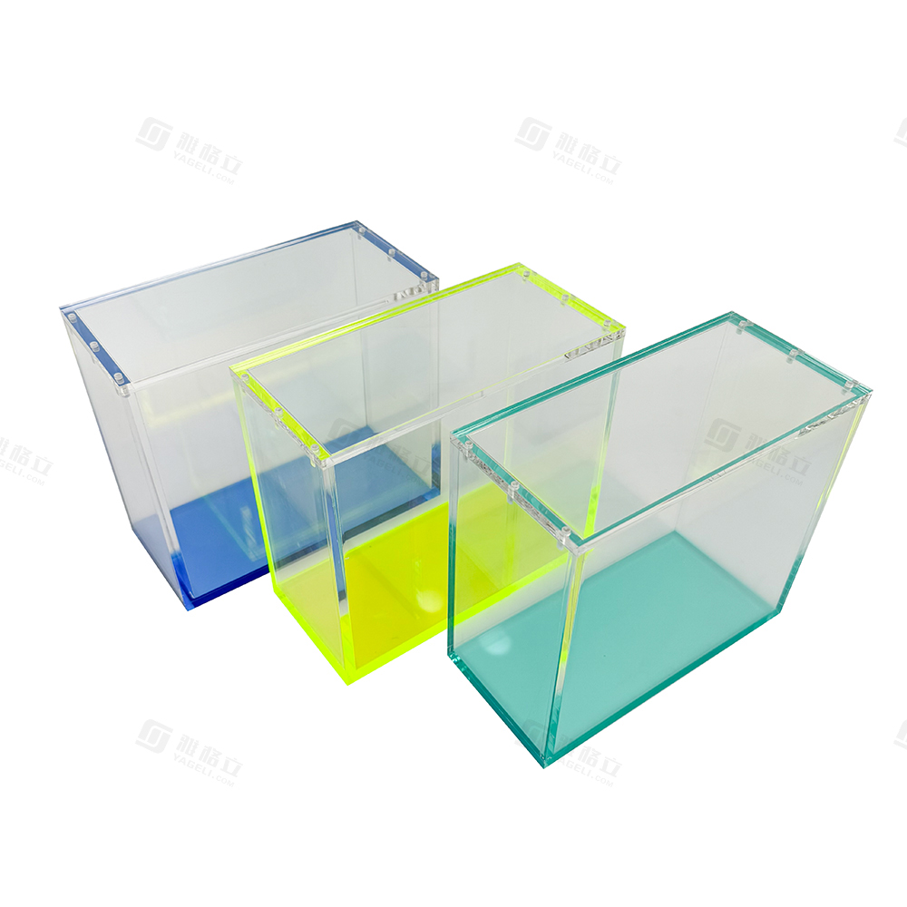 新しいアクリルETBケースとTCGプロテクターのデザインが発表されました - プレミアム品質でカードを保護します